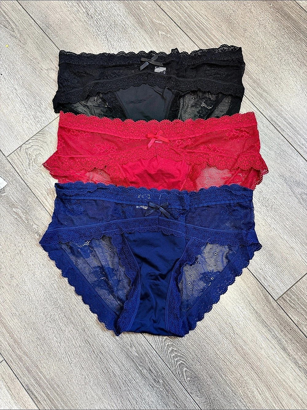 Lace Panties 3-Pack in Black & Red Large NWT